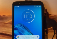 以100美元的價格購買Motorola Moto E6