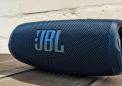 JBL Charge 5藍(lán)牙揚聲器測評